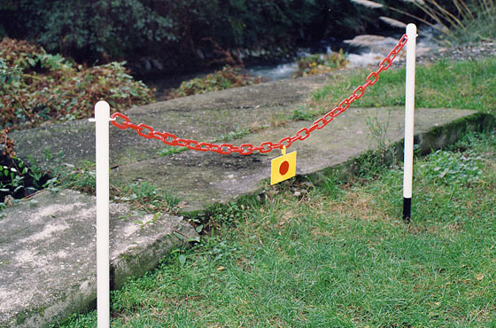 Flexibarrier Kædestolpe med plaststolpe - spyd, 107 cm