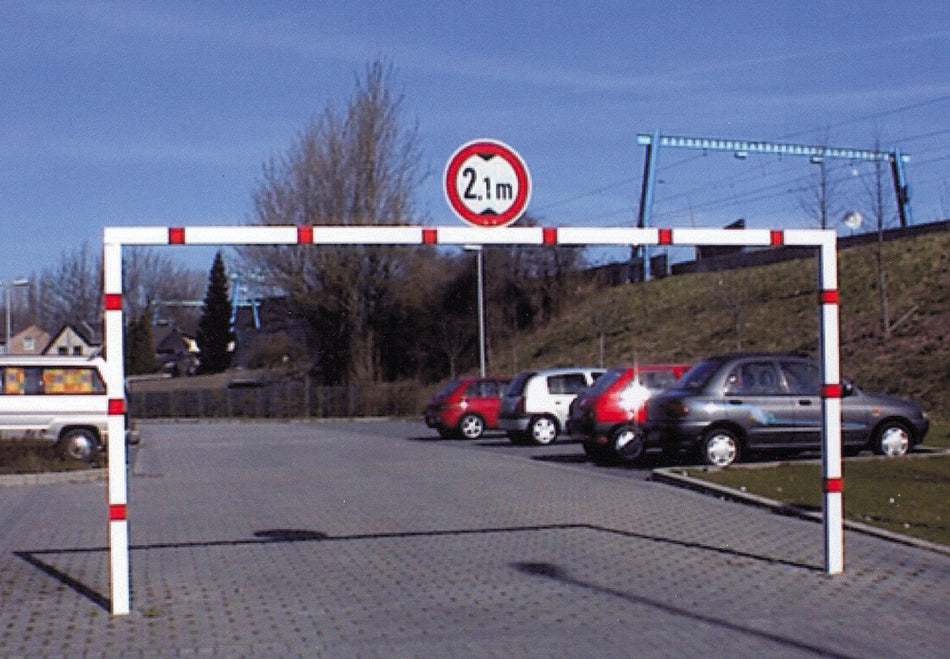 Højdebegrænsningsbarriere – fast – 3000–6000 mm – varmgalvaniseret