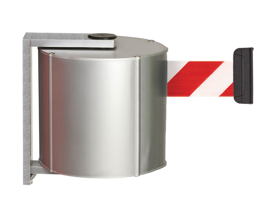 Beltrac XXXL vægmonteret udtrækkelig båndbarriere (22m)